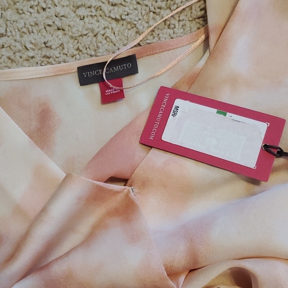 Vince Camuto twist hammer top blouse - Picture 6 of 11